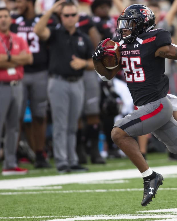 RB Ta'Zhawn Henry